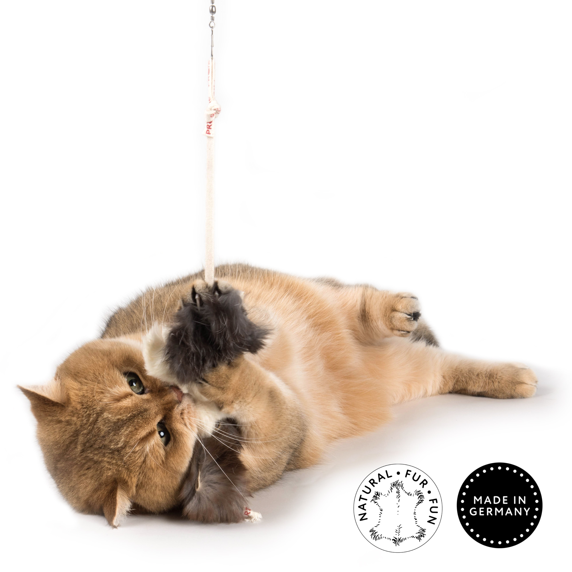cat-toys-real-fur-SP871RT-RabbitBubble-Tail-maja