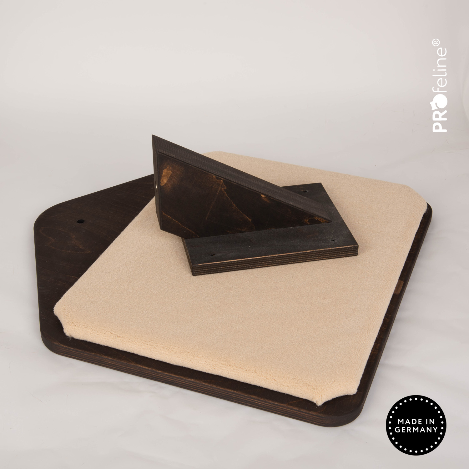 Wall Lounger with LE1 - B-Grade